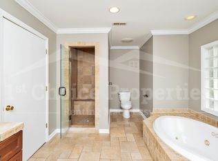 2005 Chestnut Rd, Vestavia Hills, AL 35216