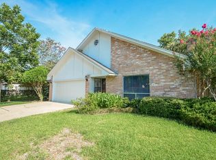 16318 Sierra Grande Dr, Houston, TX 77083