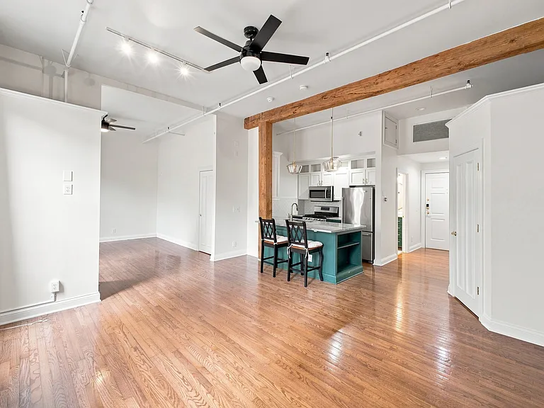 55 W Livingston Ave #203 — Photo 16
