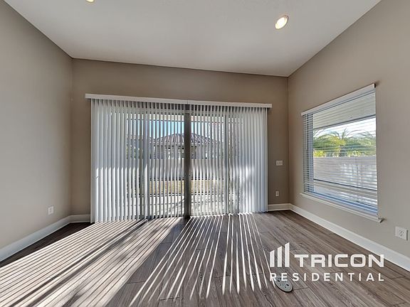 3rd image of 33 Paradise Valley Dr