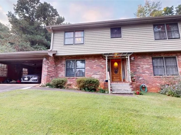 2802 Lakeview Ct, Buford, GA 30519