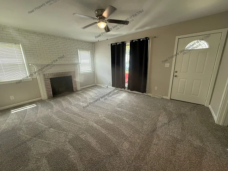 507 Lowdermilk St — Photo 3