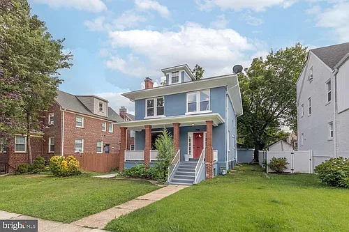 706 Van Buren St NW Photo 1