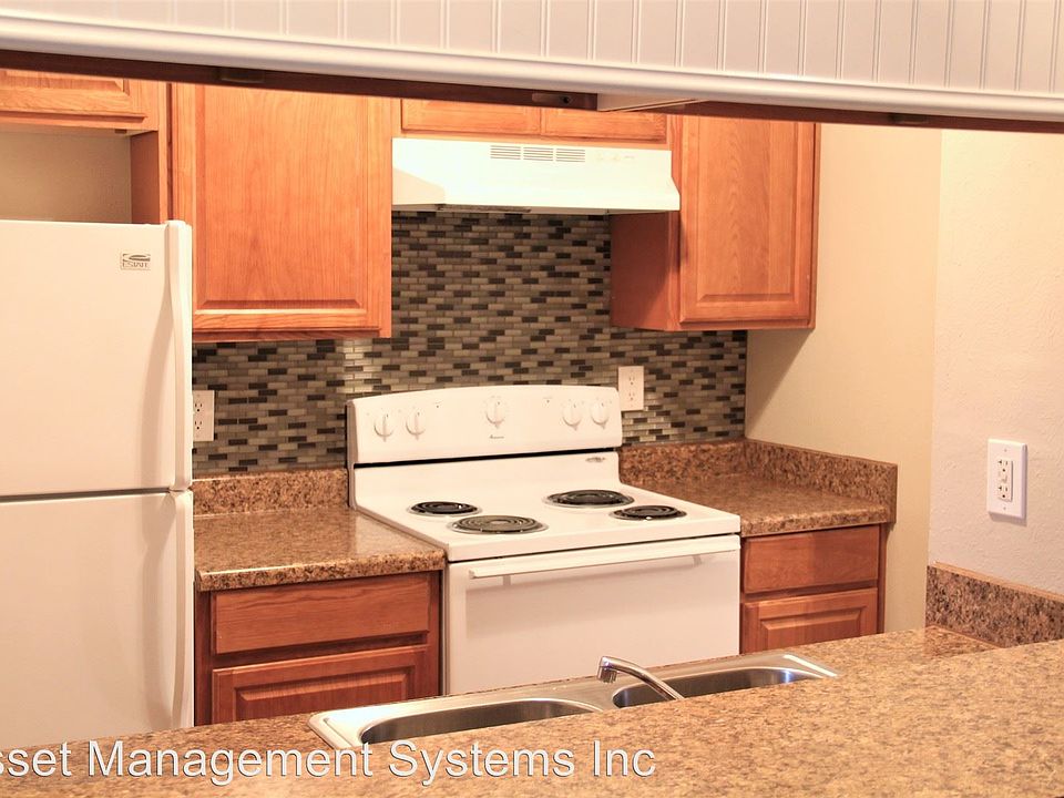 1st image of 123 Heritage Ln APT 203