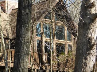 1826 Highridge Dr, Columbia, MO 65203