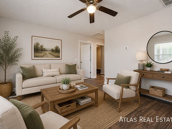 4th image of 120 Lexington Hts #152