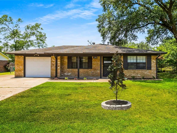 108 W Viser St, Madisonville, TX 77864