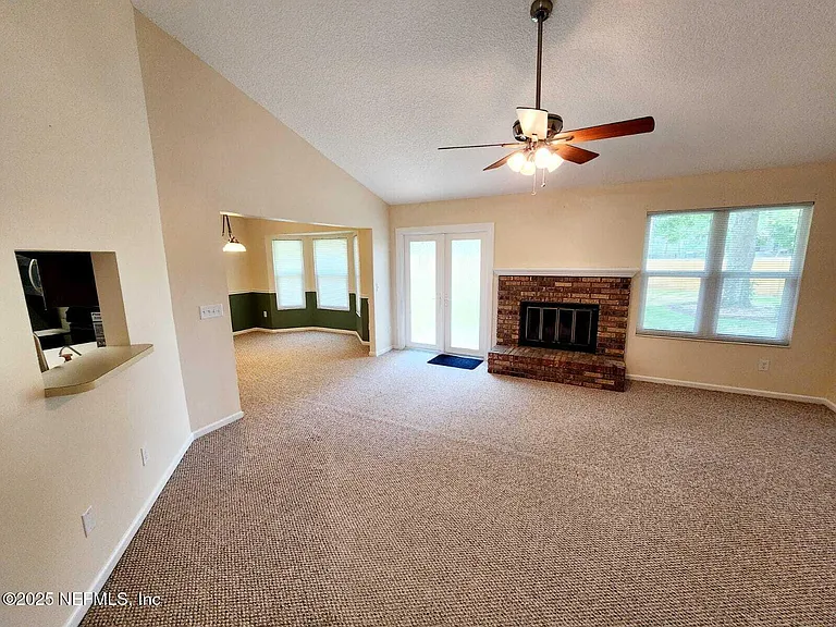 3910 Karissa Ann Pl E — Photo 13