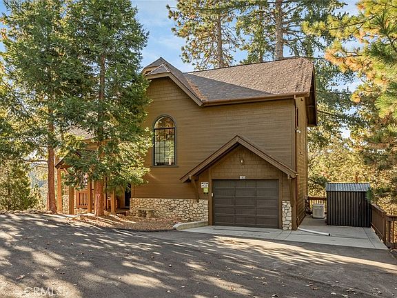 2nd image of 183 Grizzly Rd