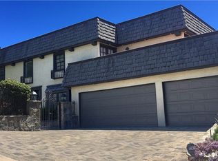 17031 Encino Hills Dr, Encino, CA 91436