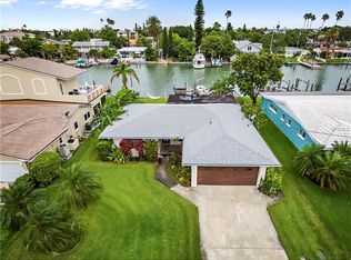 526 Crystal Dr, Madeira Beach, FL 33708