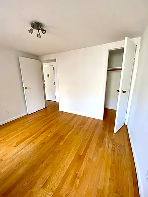 Rented by (Legacy) Elegran | media 14