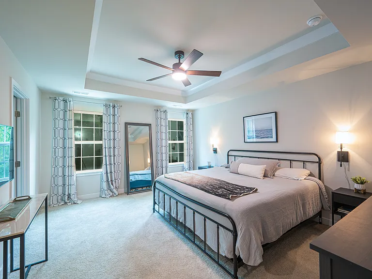 408 Serenity Cir — Photo 16