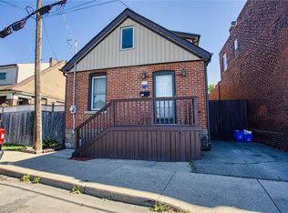227 Beach Rd, Hamilton, ON L8L4A9