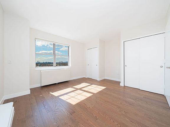 5th image of 75-25 153rd St #Penthouse 17