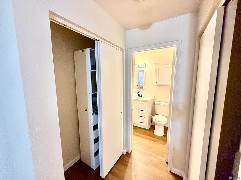 4590 W 19th Pl — Photo 20