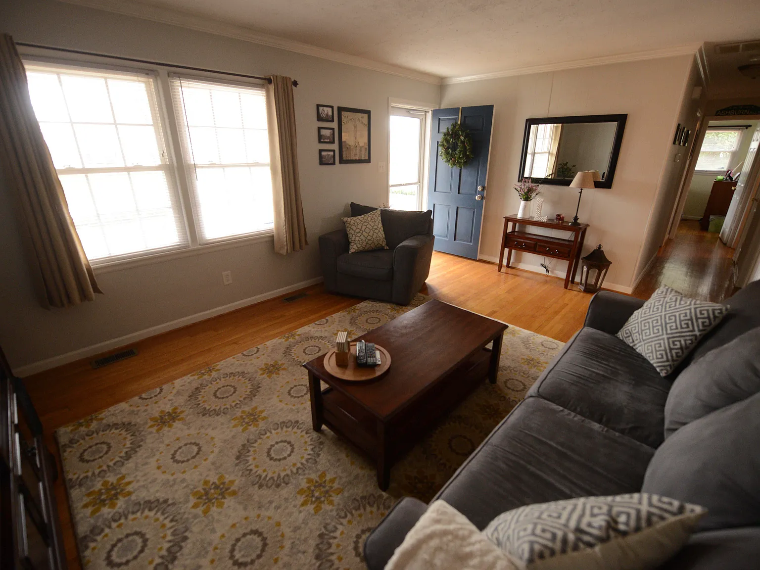 Renovated Ranch in Foxwood — Photo 4