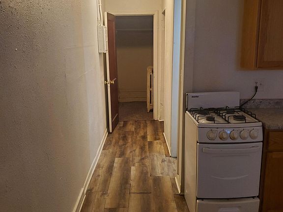 3rd image of 600 S Dakota Ave #11169126
