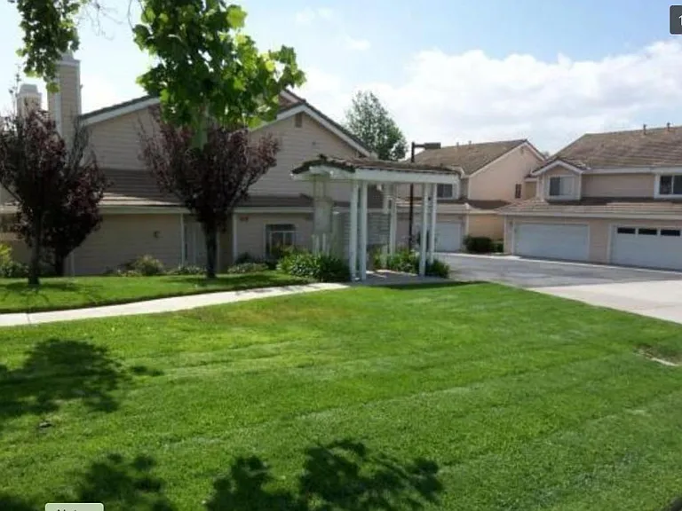 2706 Erringer Rd #6 — Photo 14
