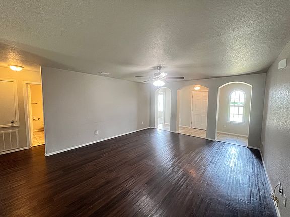 4th image of 1150 Battery Dr