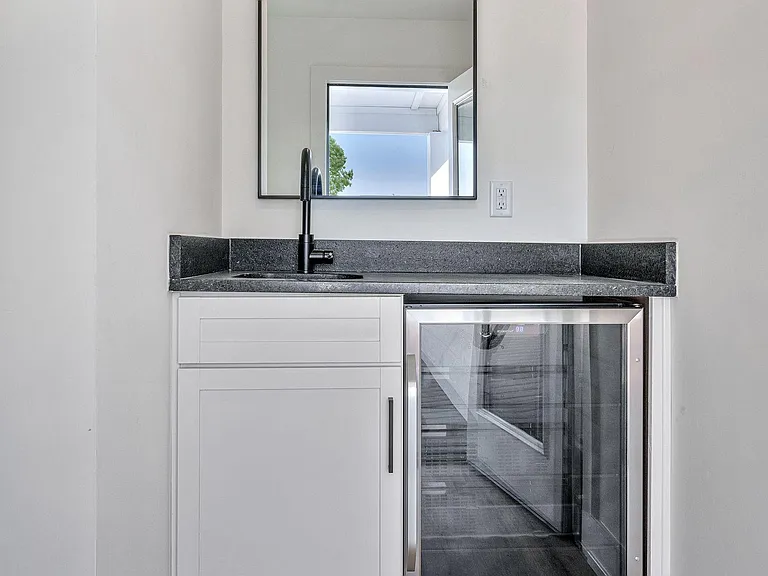 6535 Thunderbird Dr — Photo 14