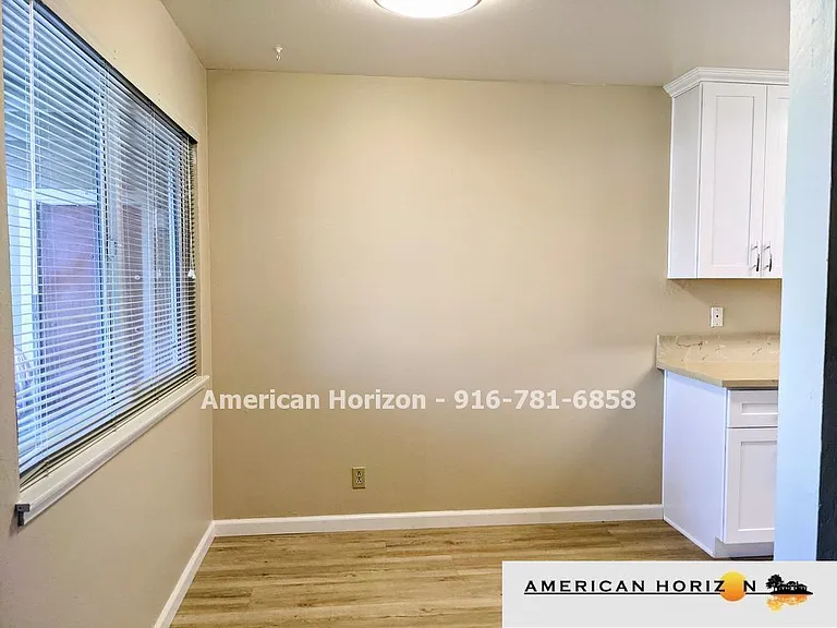 1309 Edmonton Ave #1 — Photo 3