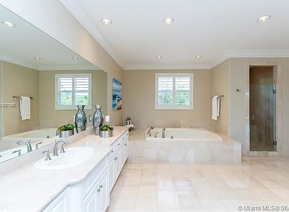 5th image of 7270 W Lago Dr
