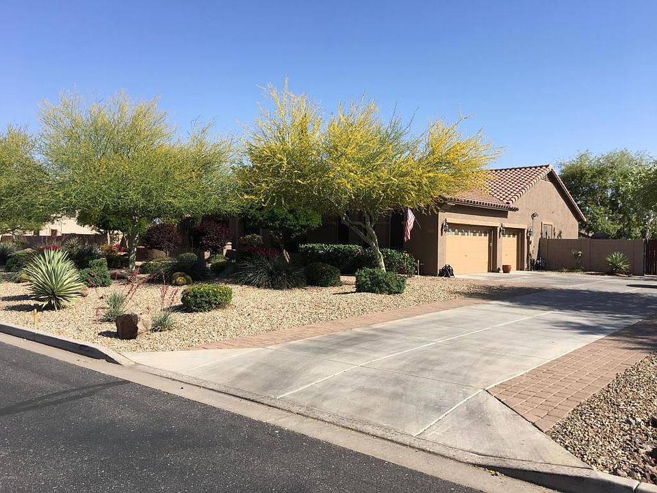 1st image of 14155 W Christy Dr