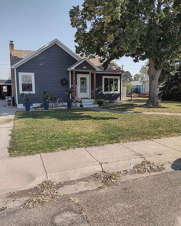 1st image of 629 Sherman Ave