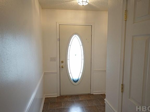 3rd image of 224 Rosemont Dr