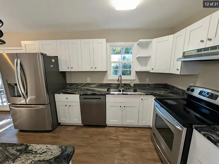 537 Eastside Dr — Photo 12