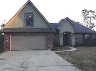 2113 Caroline St, Mandeville, LA 70448