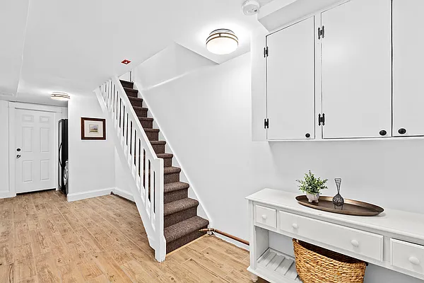 Sold by Compass | media 9