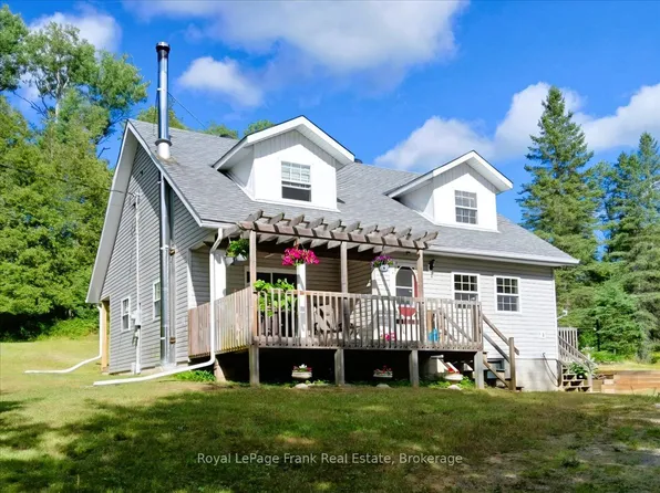 2523 Old Hastings Rd, Limerick, ON K0L 1P0