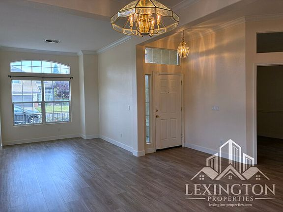 5th image of 5014 Bradford Dr