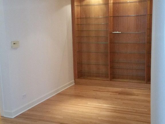 5th image of 3038 N Clybourn Ave #2