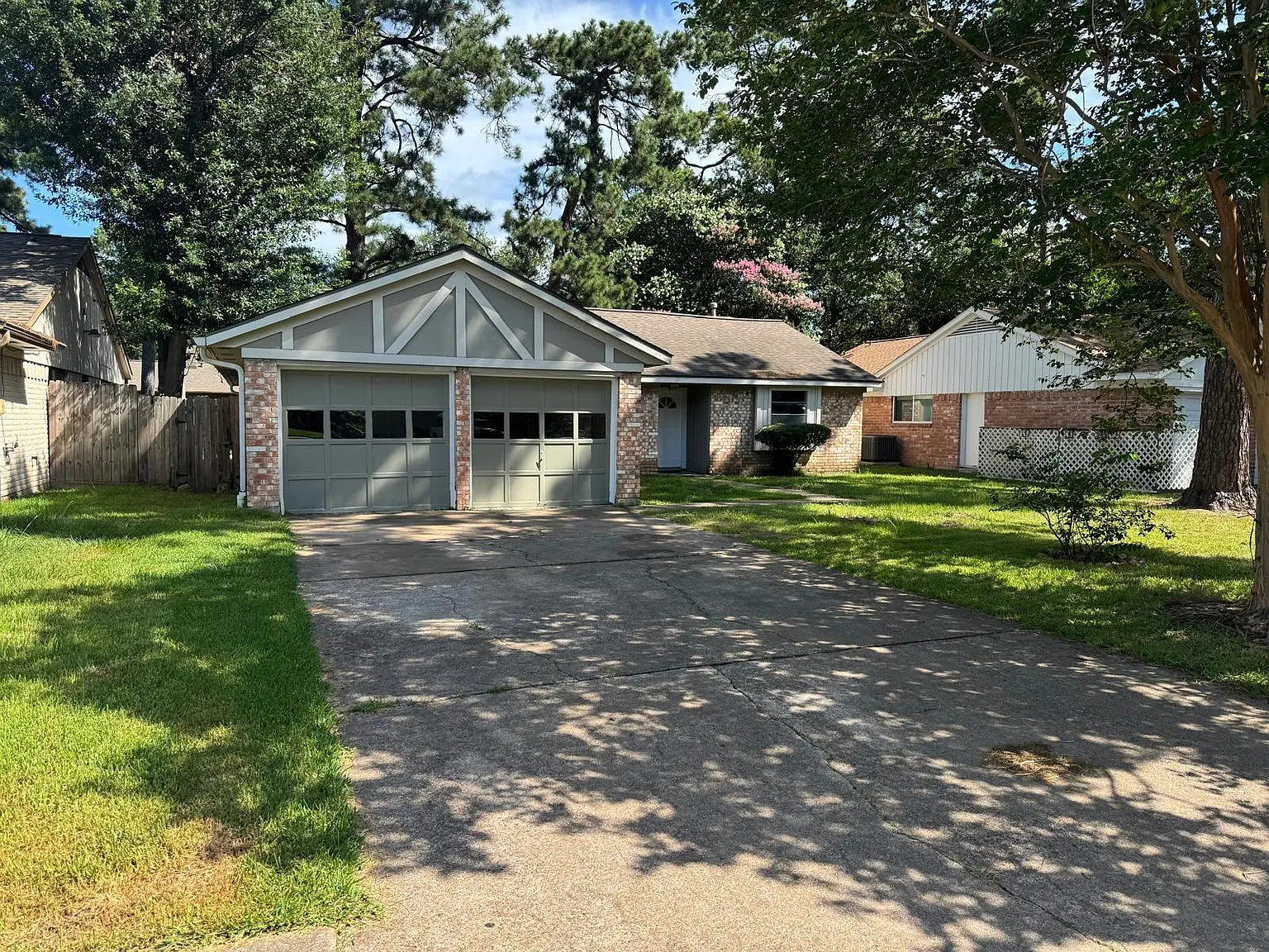 4 bed, 3.0 bath, 1700 sqft, $1,985 — Photo 1