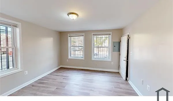 1 bed, $1,498 — Photo 1