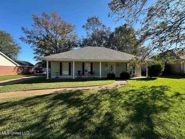 212 Shady Pecan Dr, Florence, MS 39073