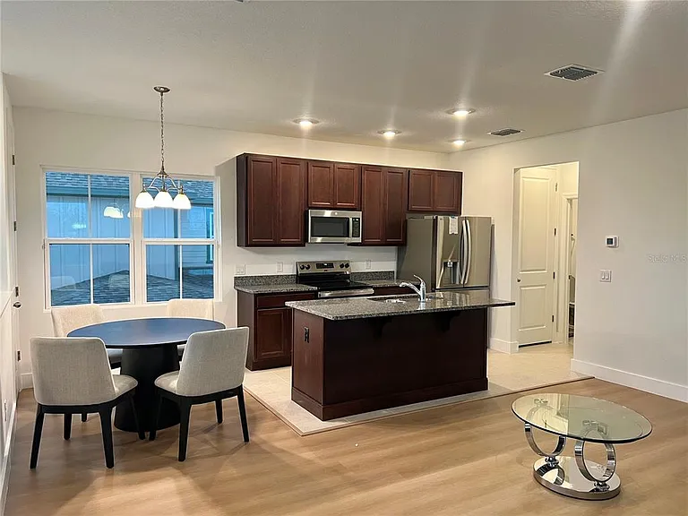 3170 Voyager Ave #1 — Photo 4