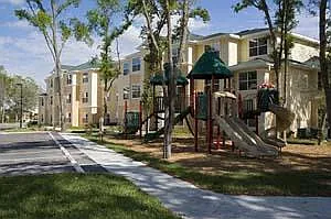 Lake Kathy Apartments — Photo 26