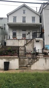 246 Woodside Ave, Newark, NJ, 07104