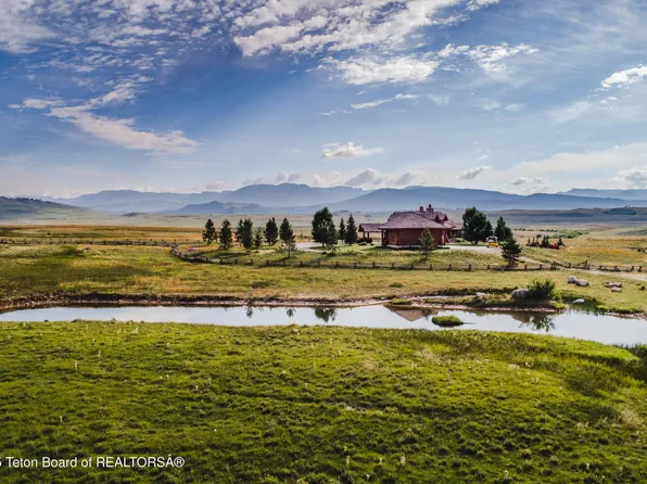 30 Vista Rd, Cora, WY 82925