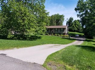 4653 Schinkal Rd, Cincinnati, OH 45248