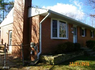 3910 Egan Dr, Fairfax, VA 22030