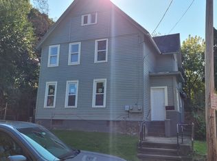 151 Ravine Ave, Rochester, NY 14613