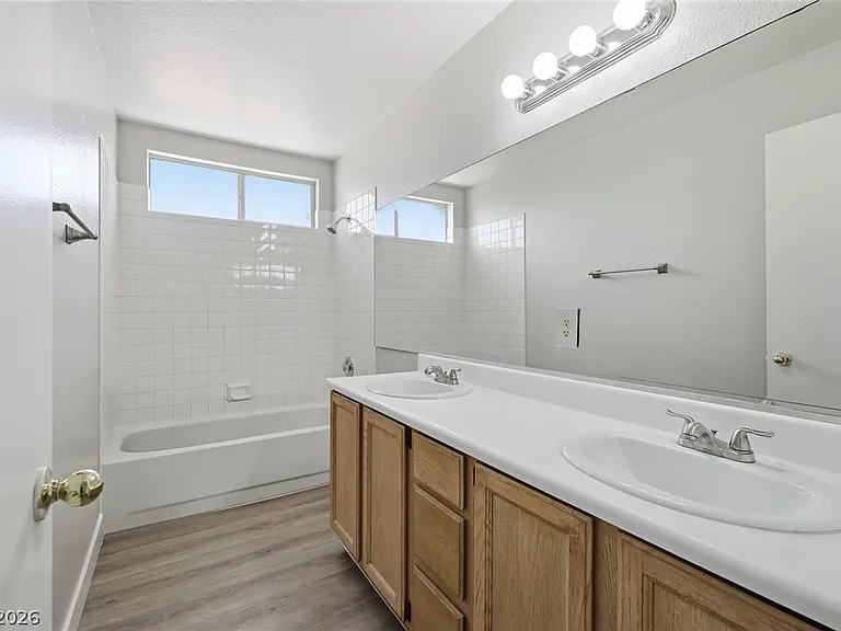 808 Majestic Rock Cir #0 — Photo 31