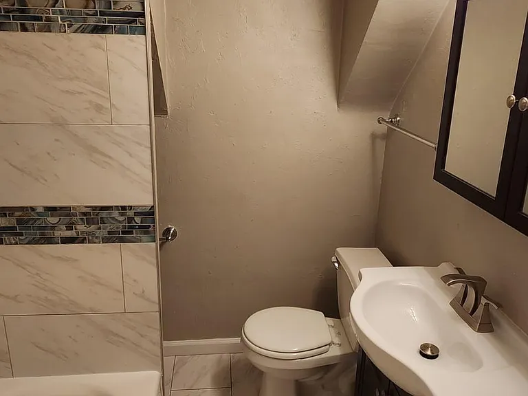 300 S Negley Ave #5 — Photo 7
