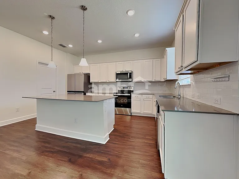 3192 Bridge Haven Dr — Photo 3