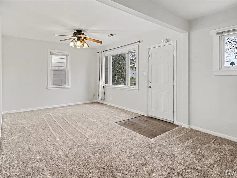 1725 Saint Catherine St — Photo 2